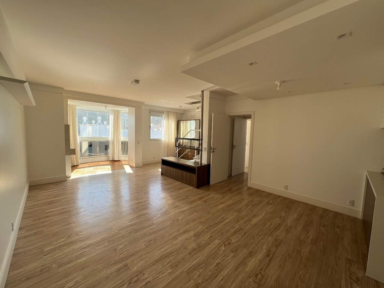 Apartamento para aluguel no Itacorubi: 