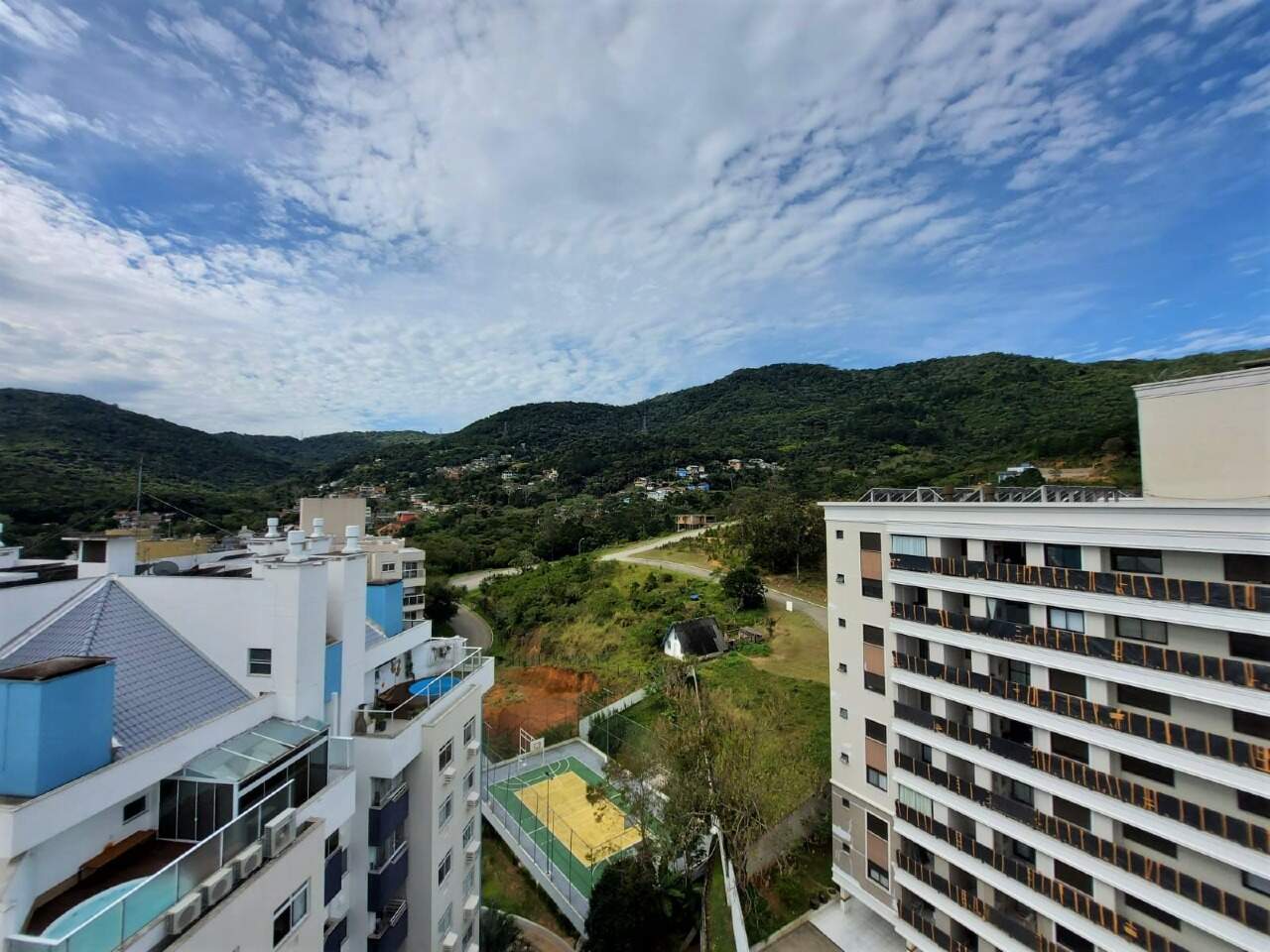 Apartamento para aluguel no Itacorubi: 