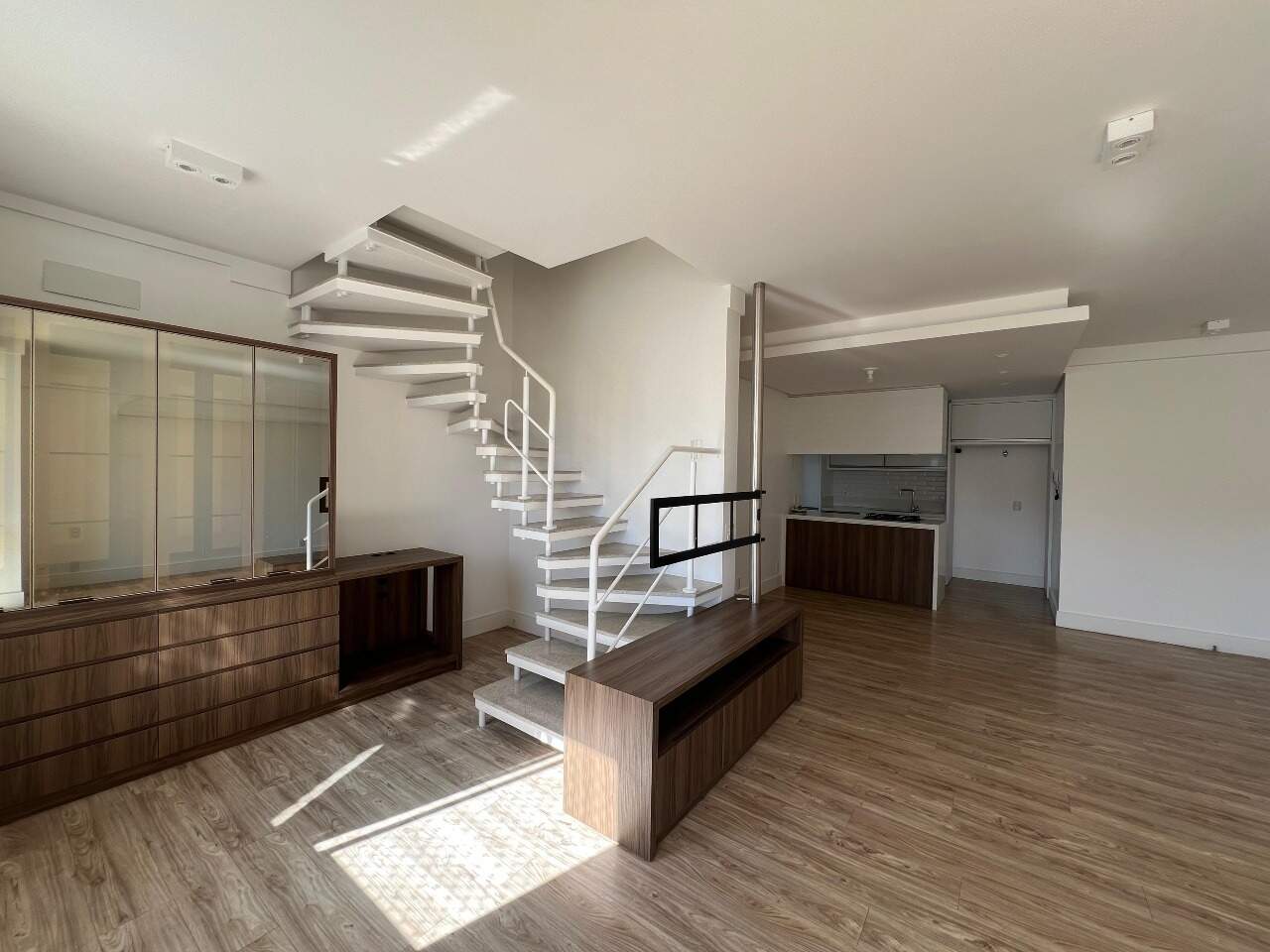 Apartamento para aluguel no Itacorubi: 