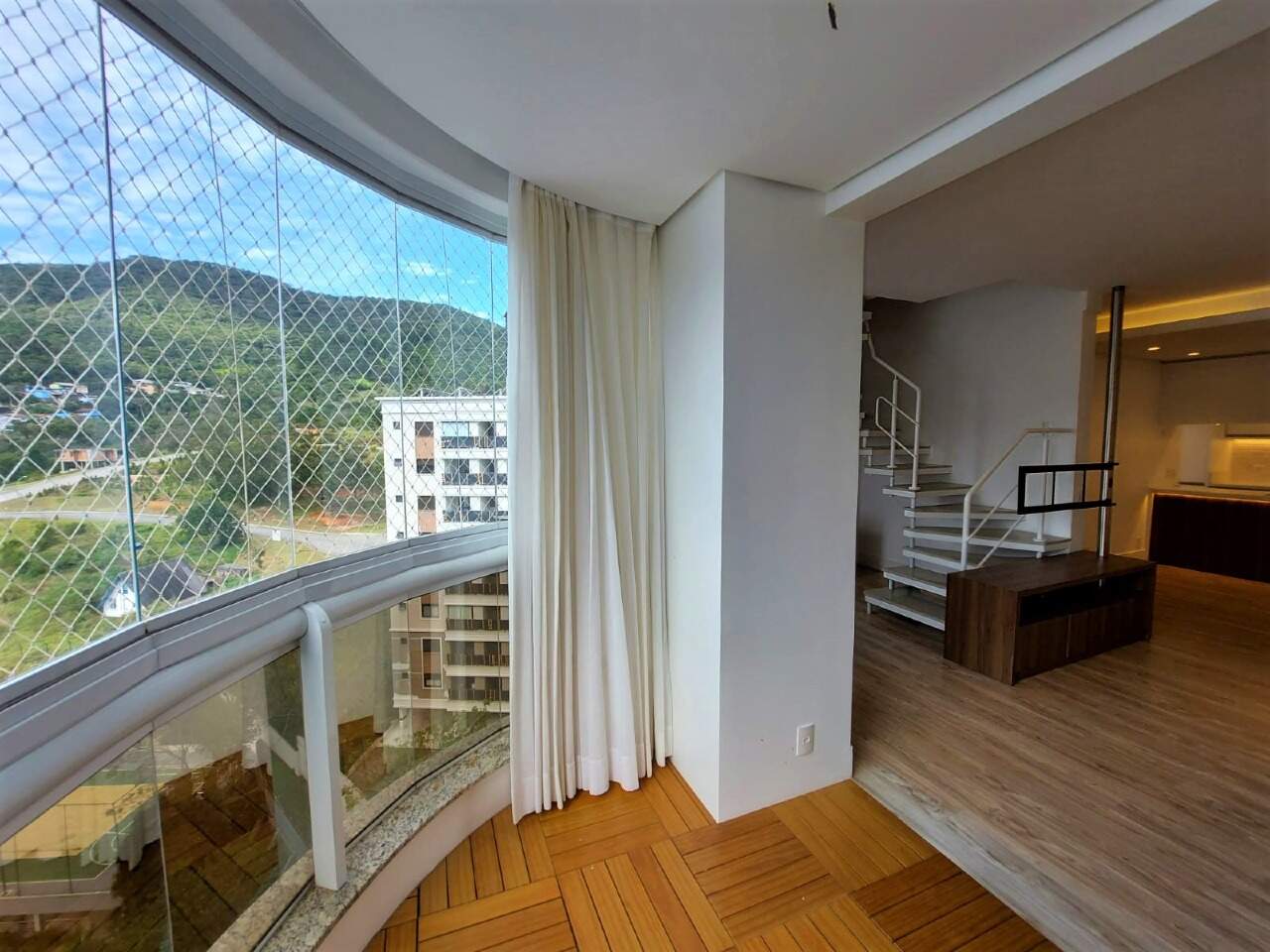 Apartamento para aluguel no Itacorubi: 