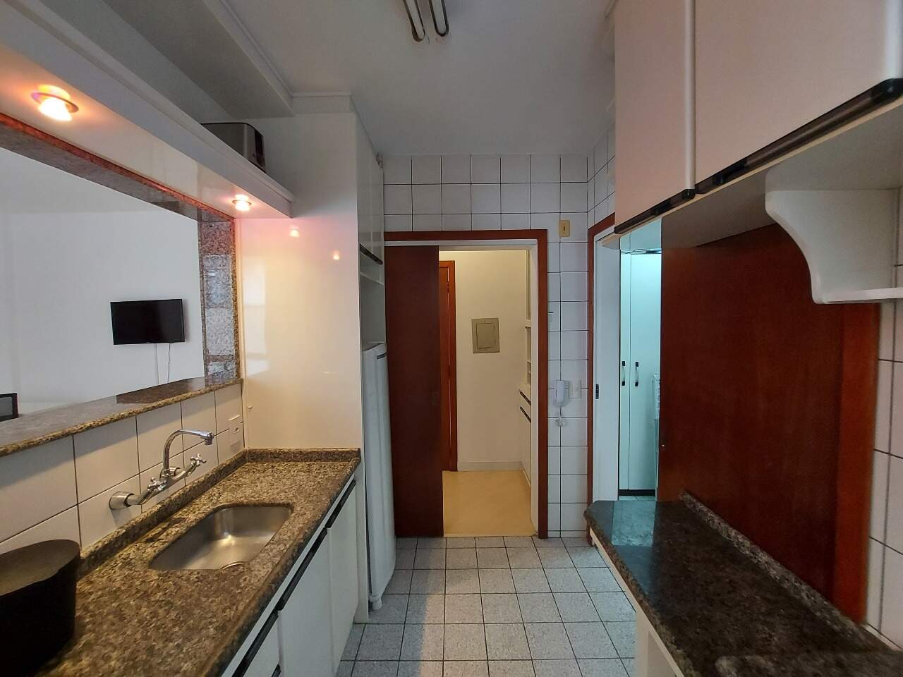 Apartamento para aluguel no Agronomica: 