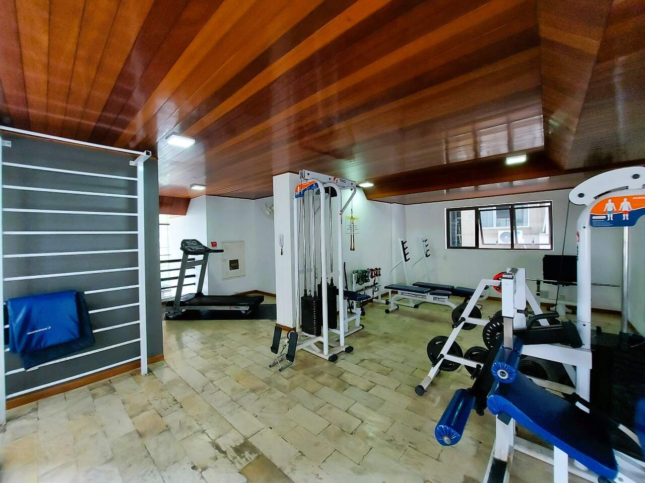 Apartamento para aluguel no Agronomica: 