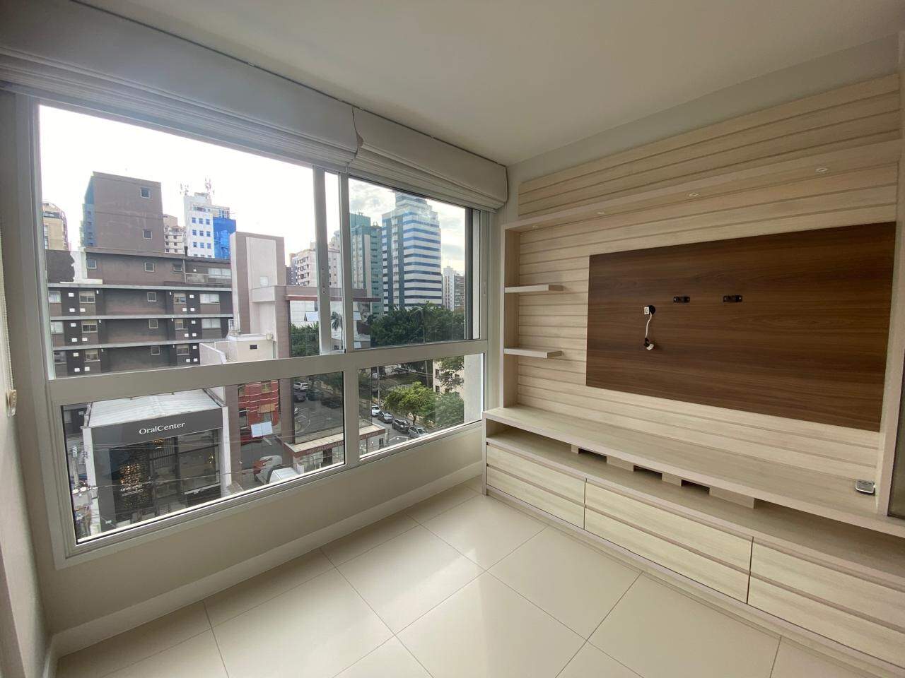 Apartamento para aluguel no Centro: 
