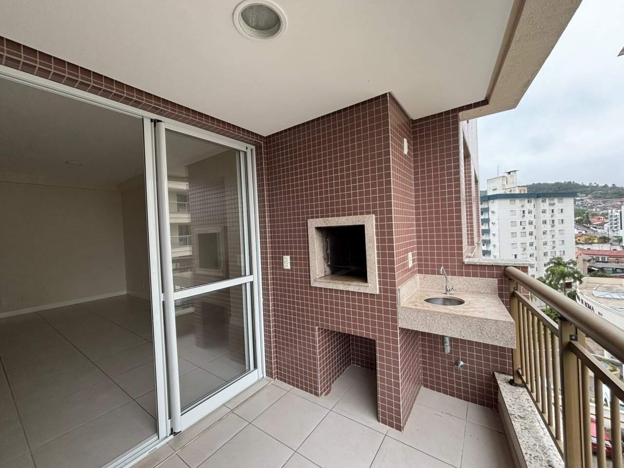 Apartamento para aluguel no Itacorubi: 
