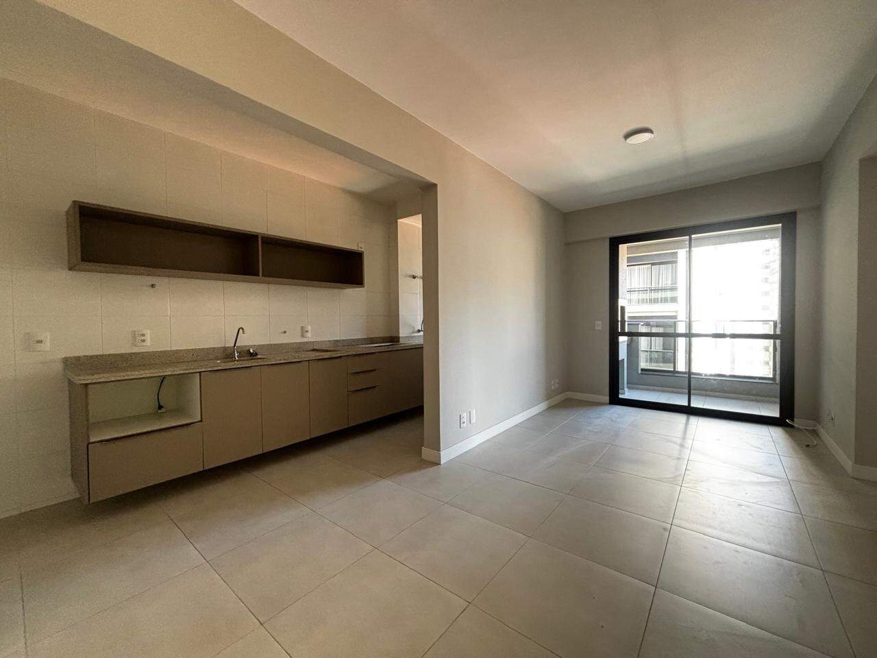 Apartamento para aluguel no Centro: 