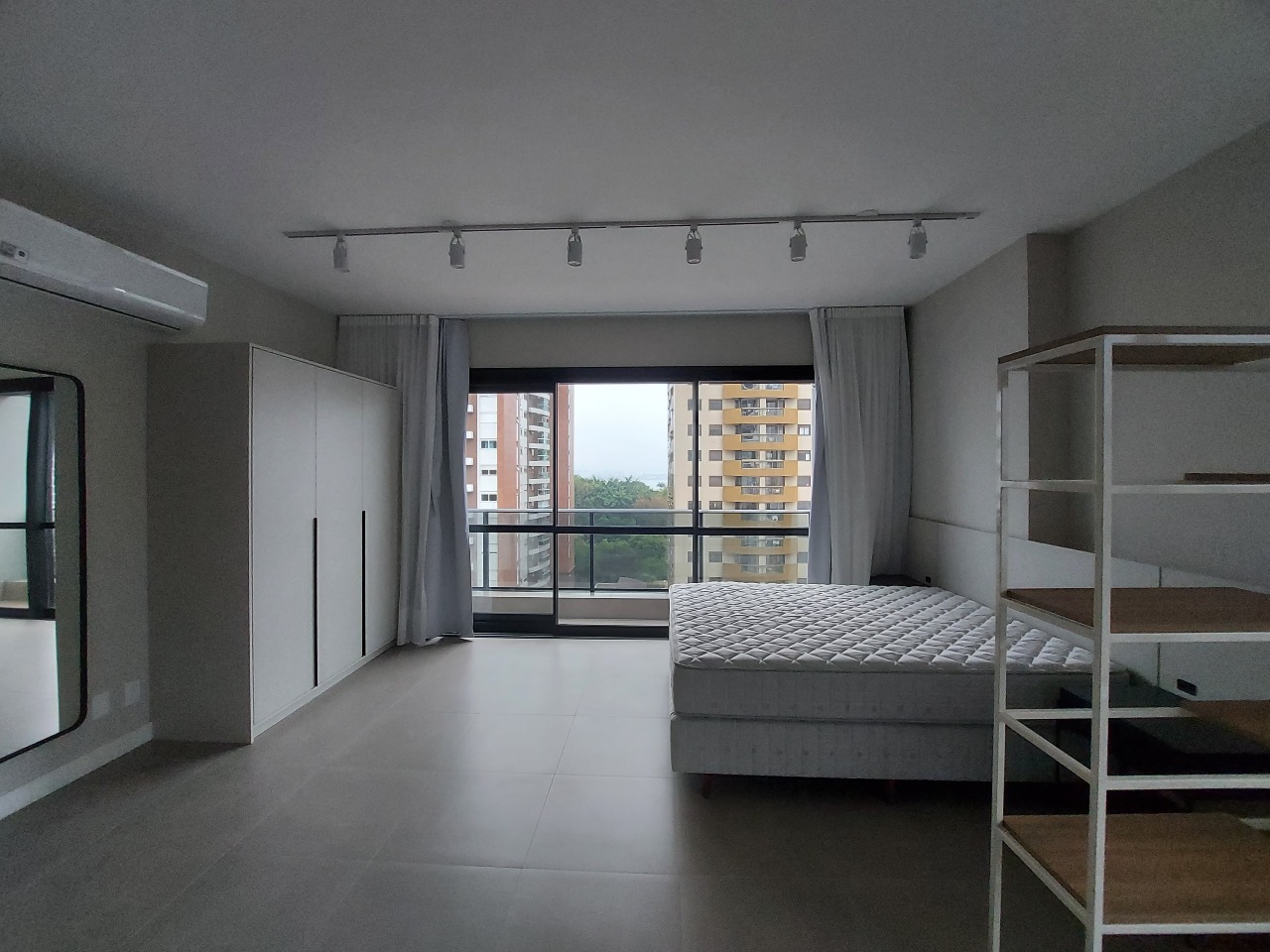 Apartamento para aluguel no Centro: 