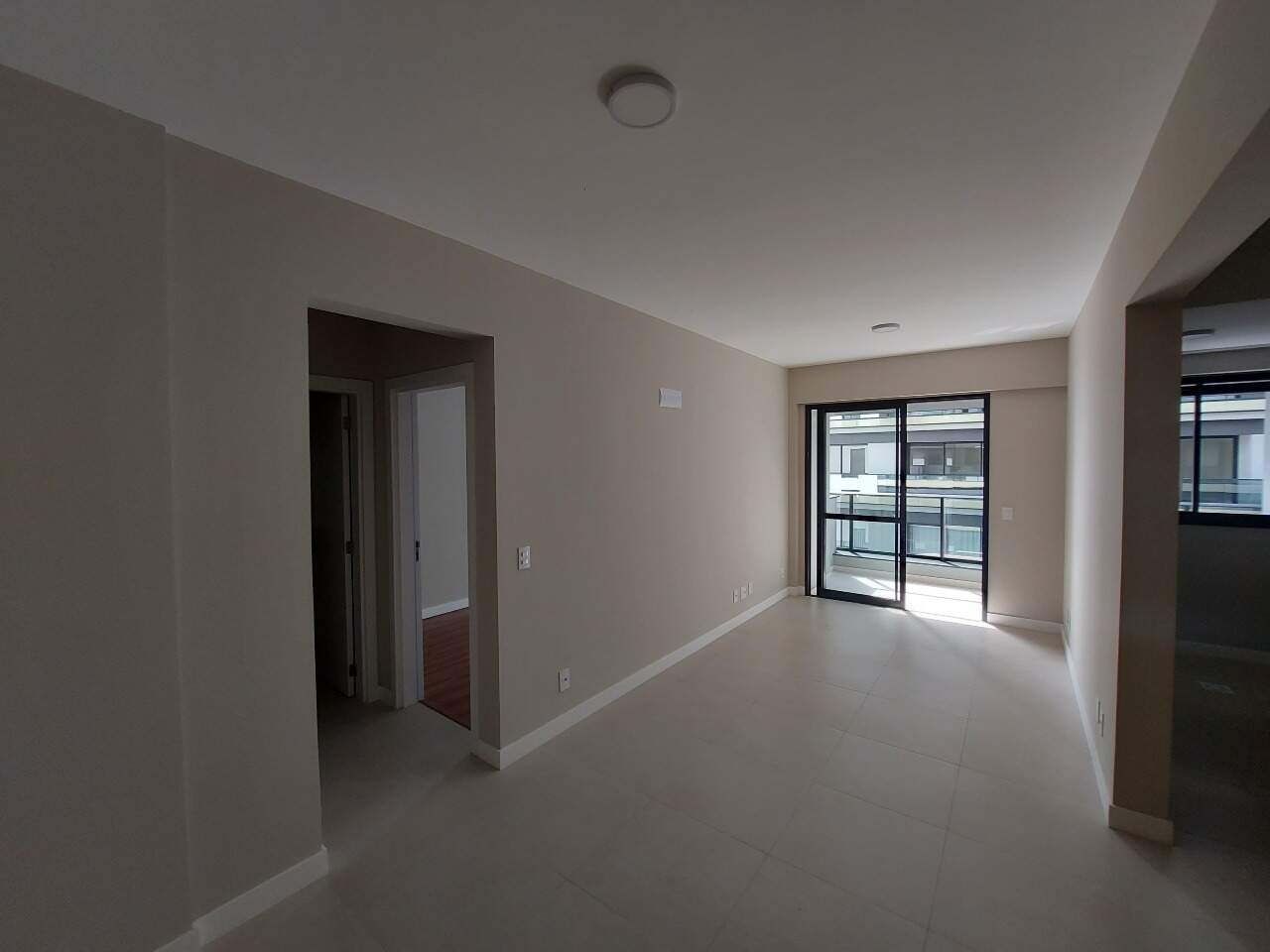 Apartamento para aluguel no Centro: 