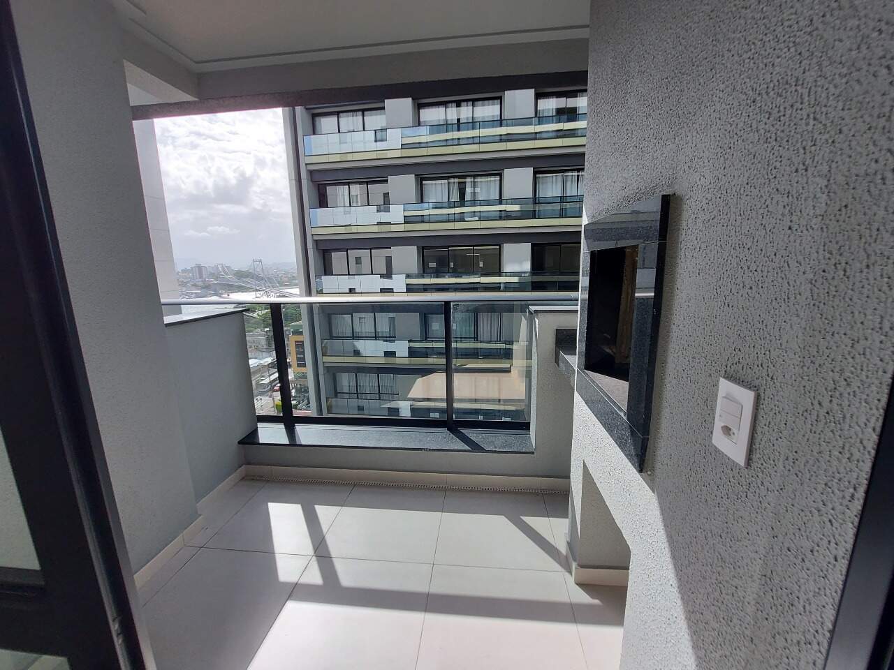 Apartamento para aluguel no Centro: 