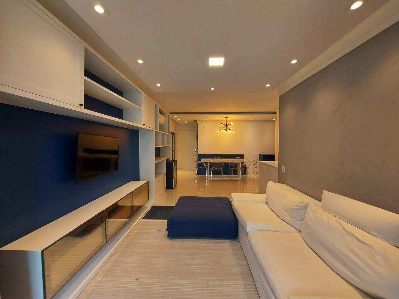 Apartamento para aluguel no Agronomica: 