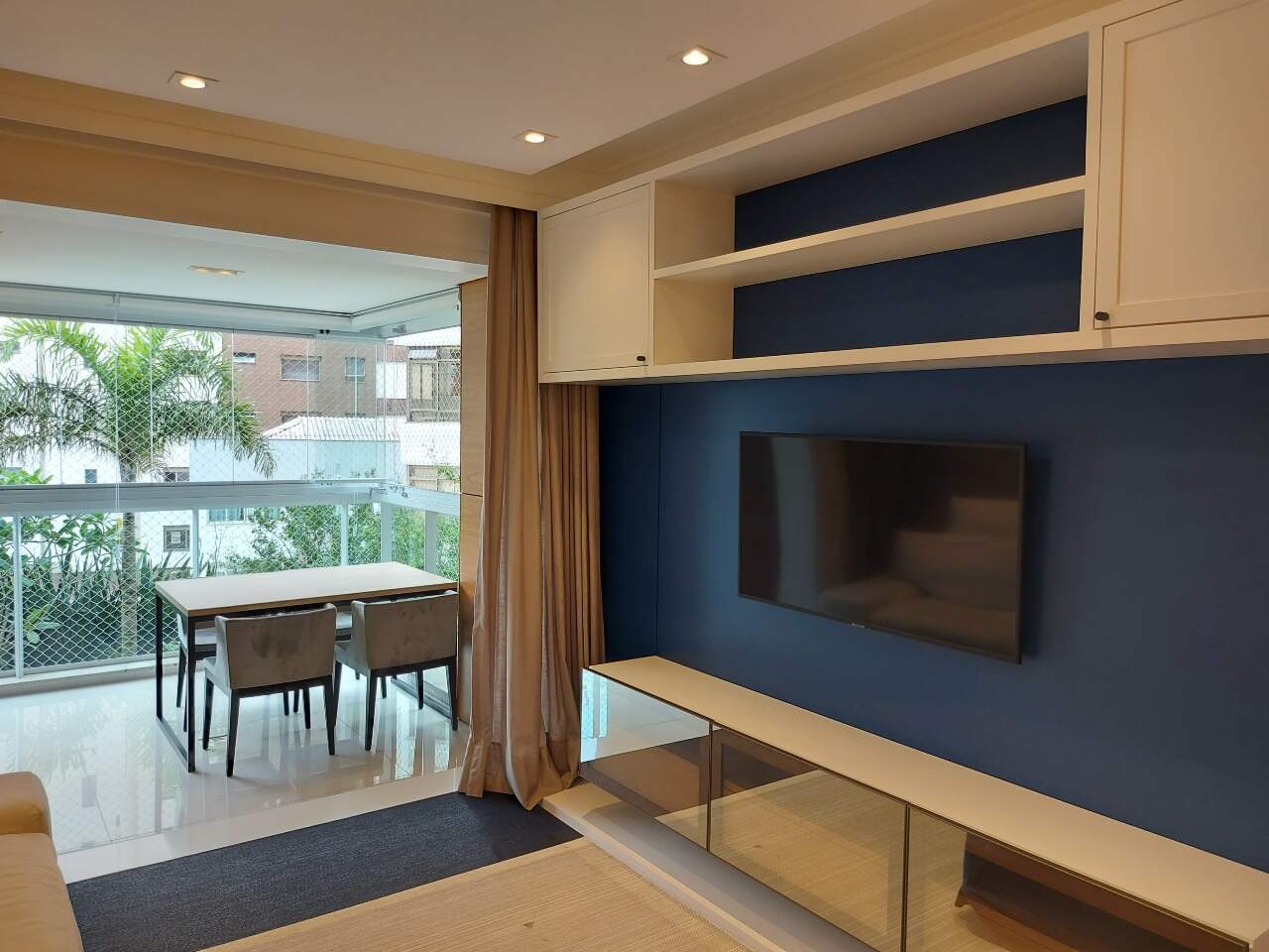 Apartamento para aluguel no Agronomica: 