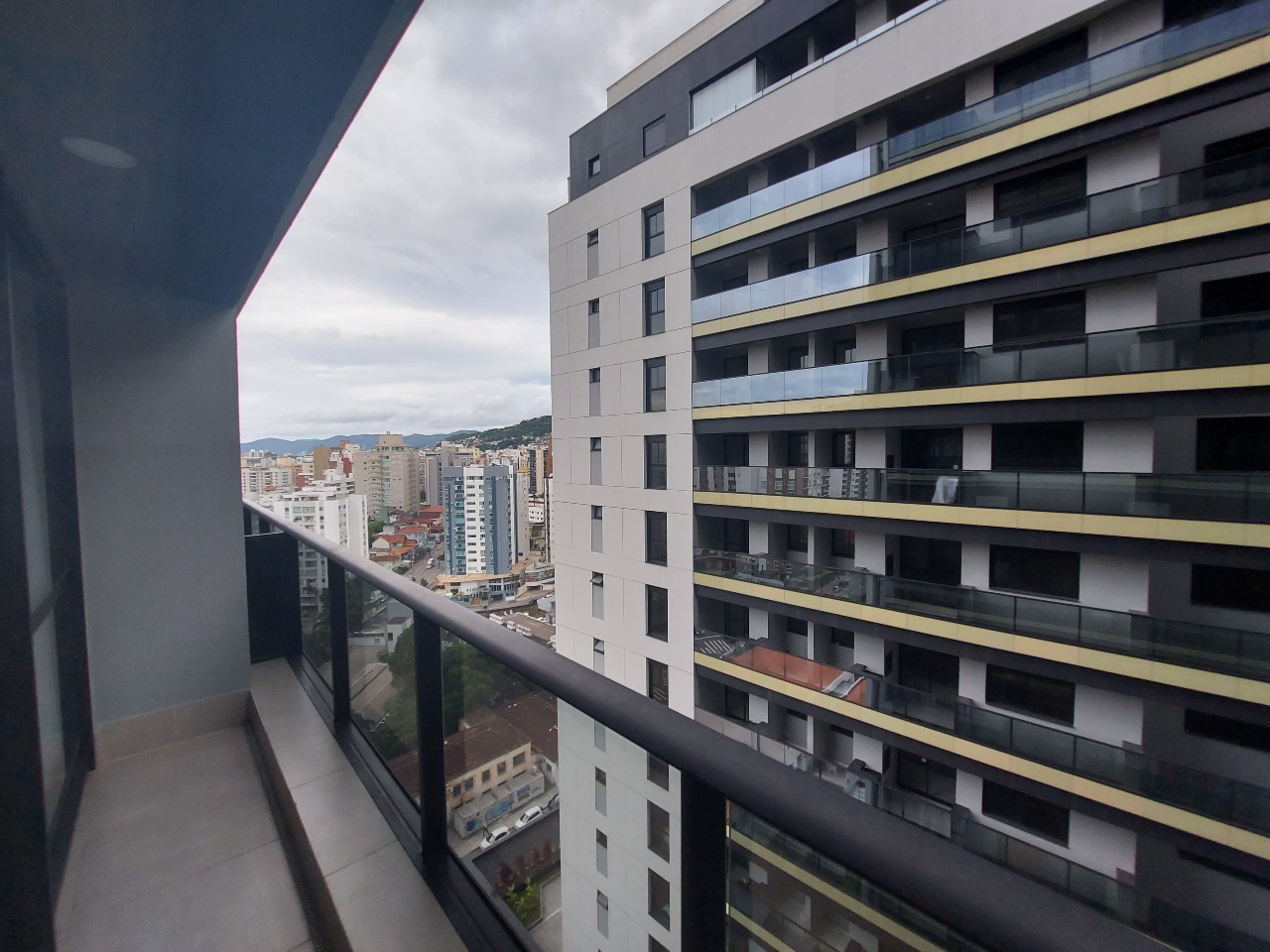 Apartamento para aluguel no Centro: 