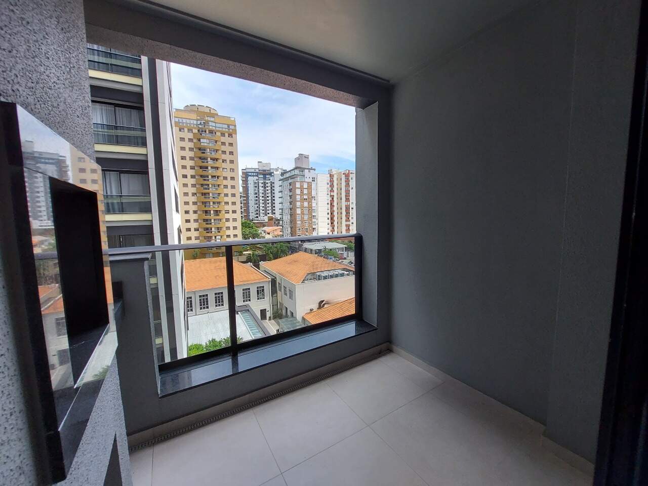Apartamento para aluguel no Centro: 
