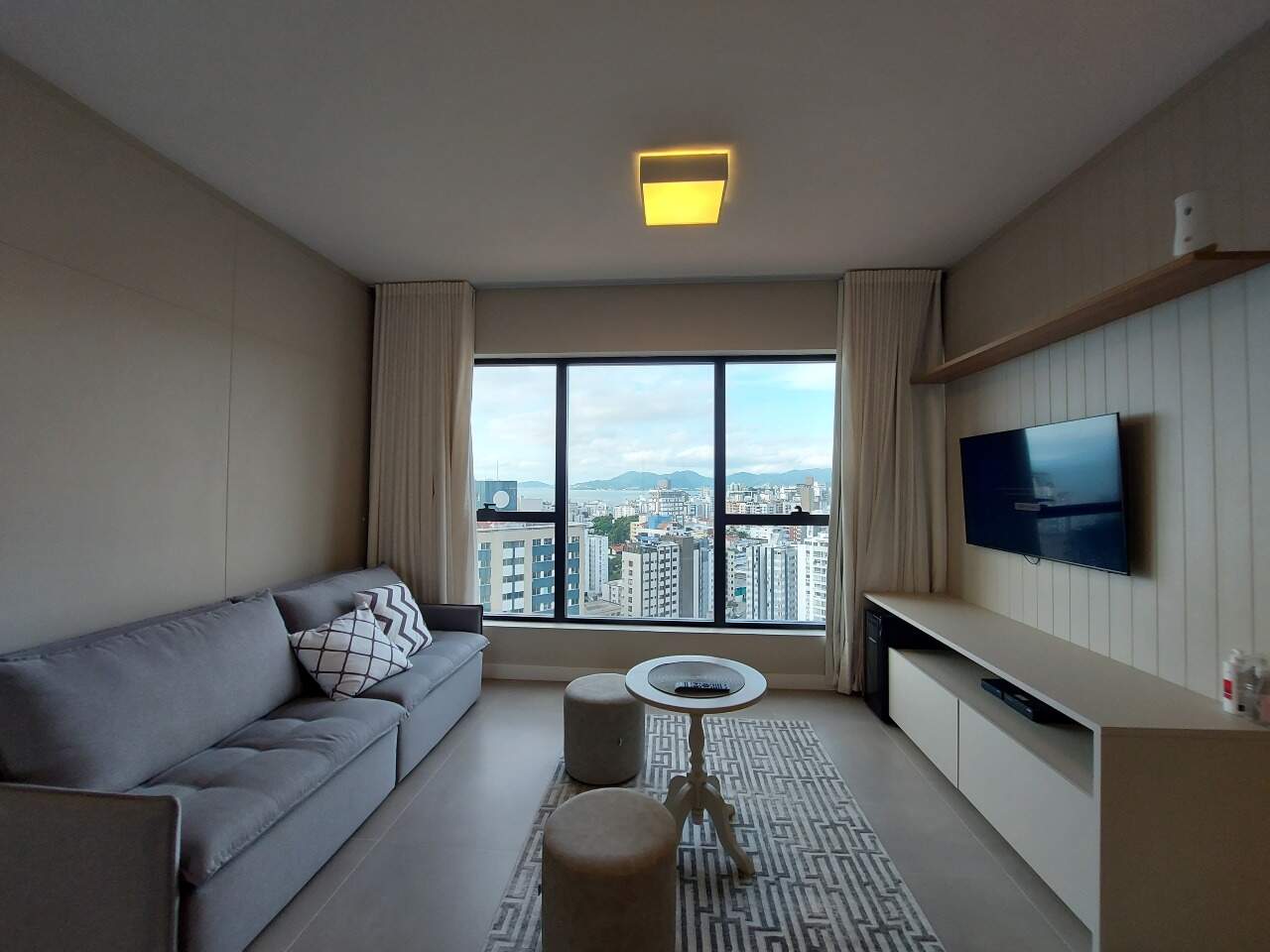 Apartamento para aluguel no Centro: 