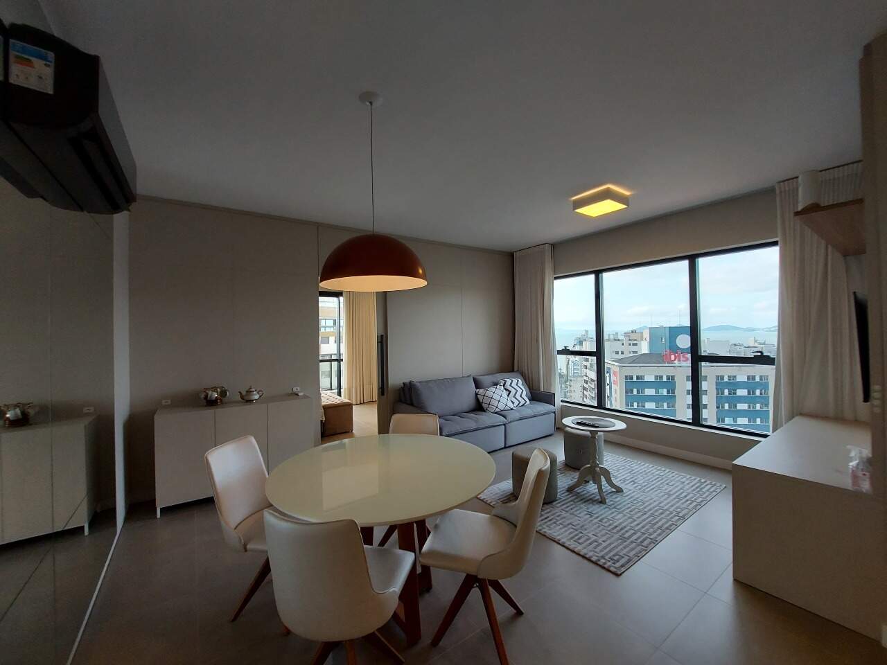 Apartamento para aluguel no Centro: 