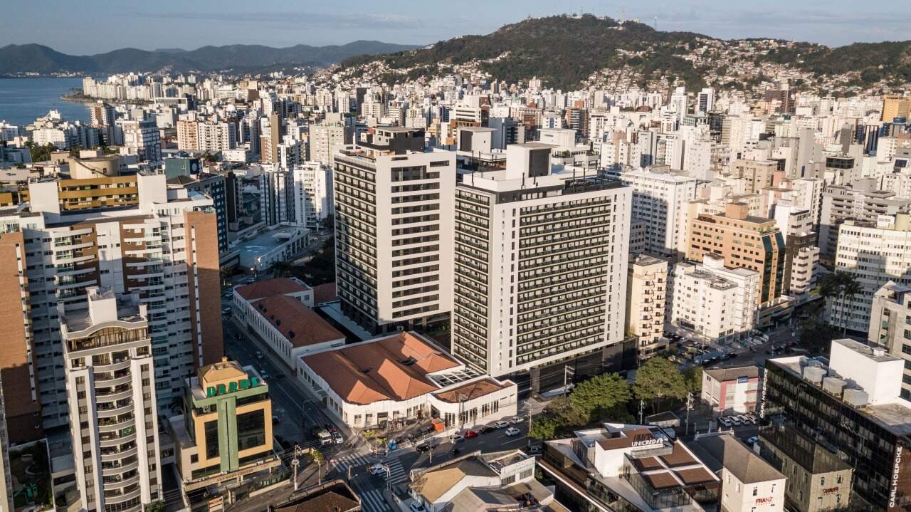 Apartamento para aluguel no Centro: 
