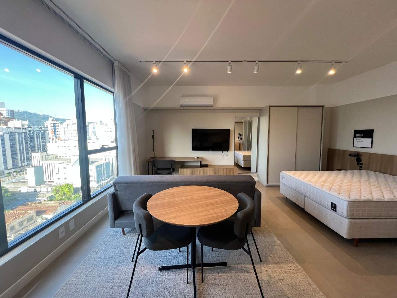 Apartamento para aluguel no Centro: 