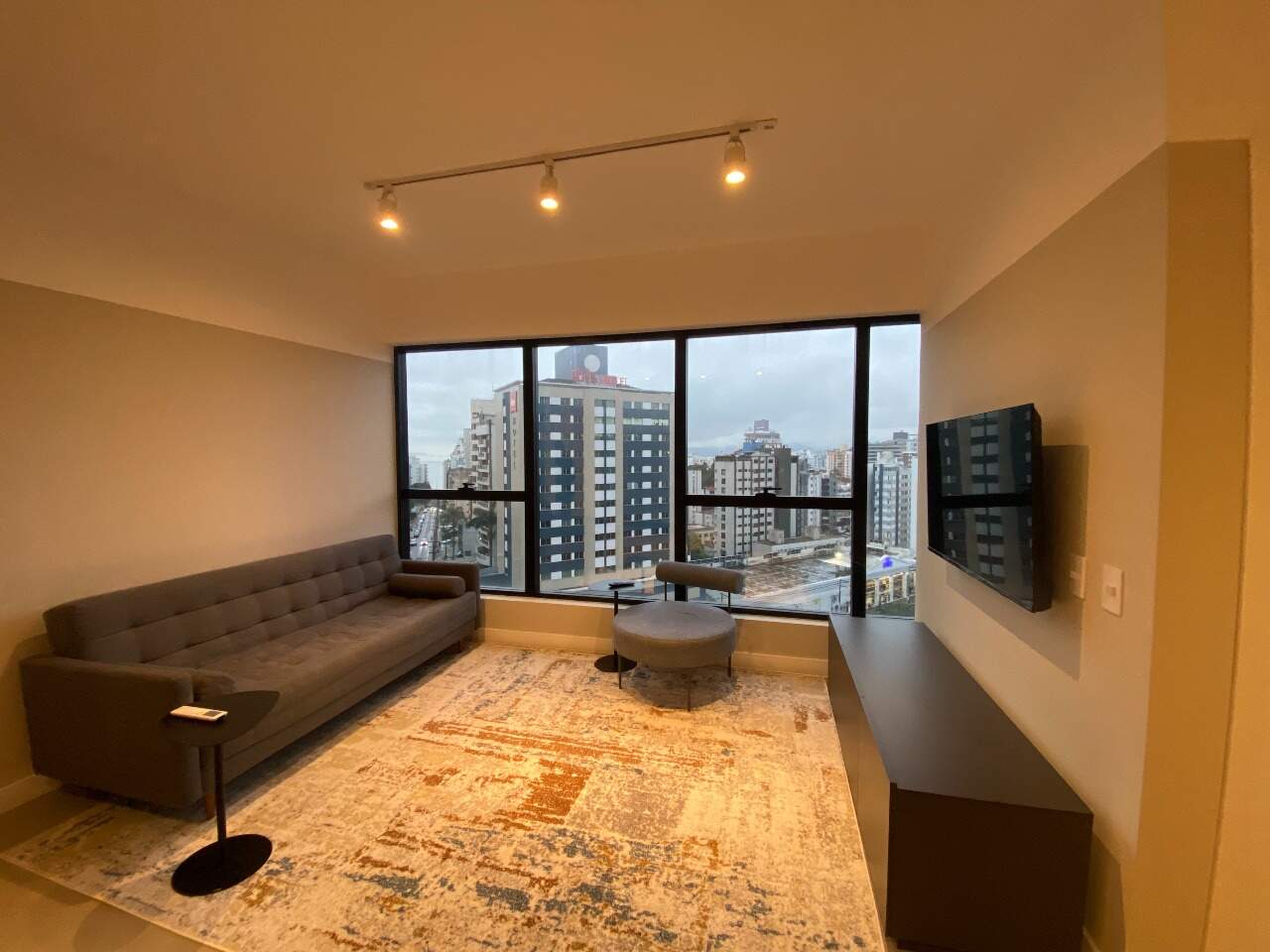 Apartamento para aluguel no Centro: 