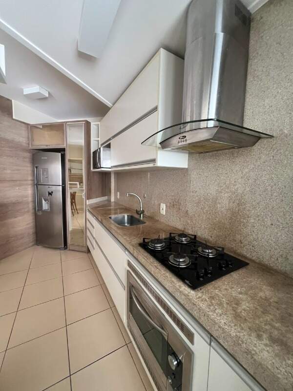 Apartamento para aluguel no Trindade: