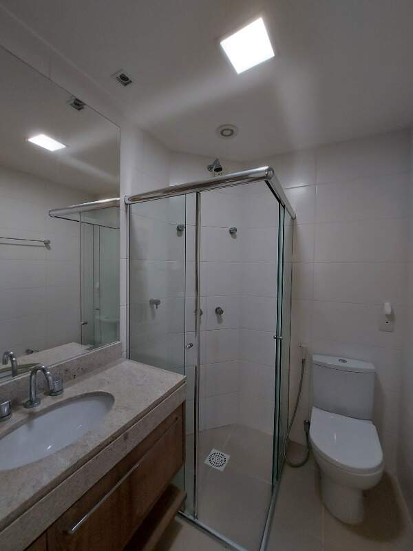 Apartamento para aluguel no Trindade: 