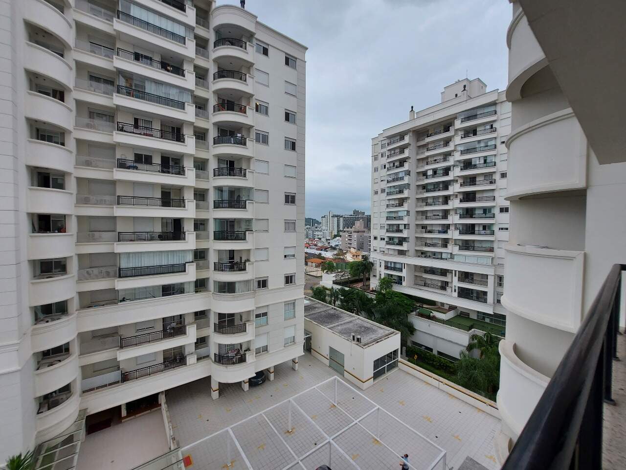 Apartamento para aluguel no Trindade: 