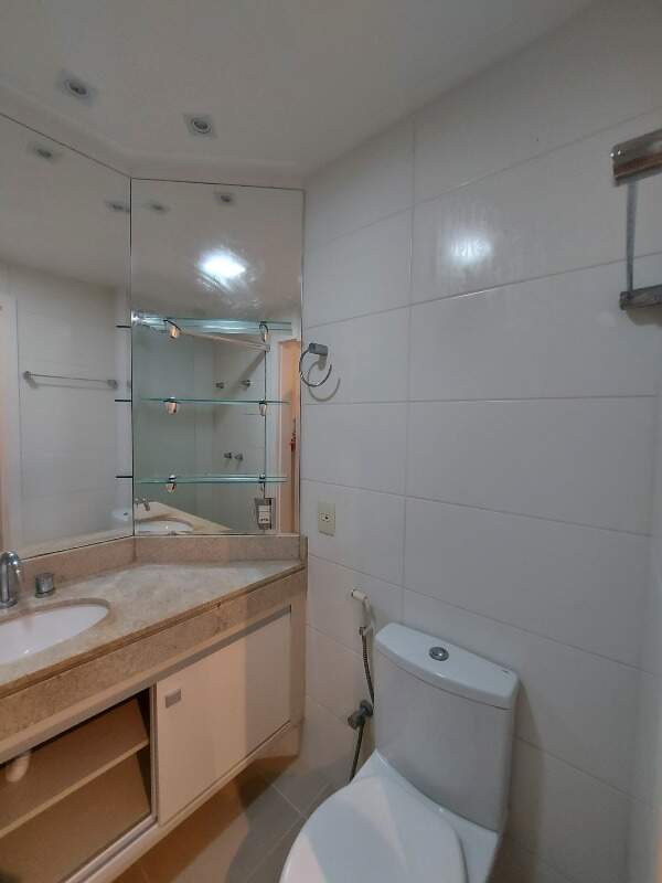 Apartamento para aluguel no Trindade: 