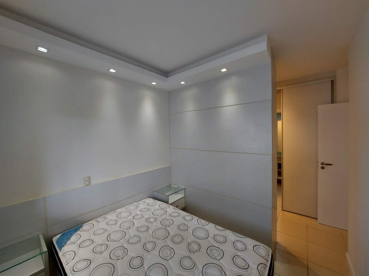 Apartamento para aluguel no Trindade: 