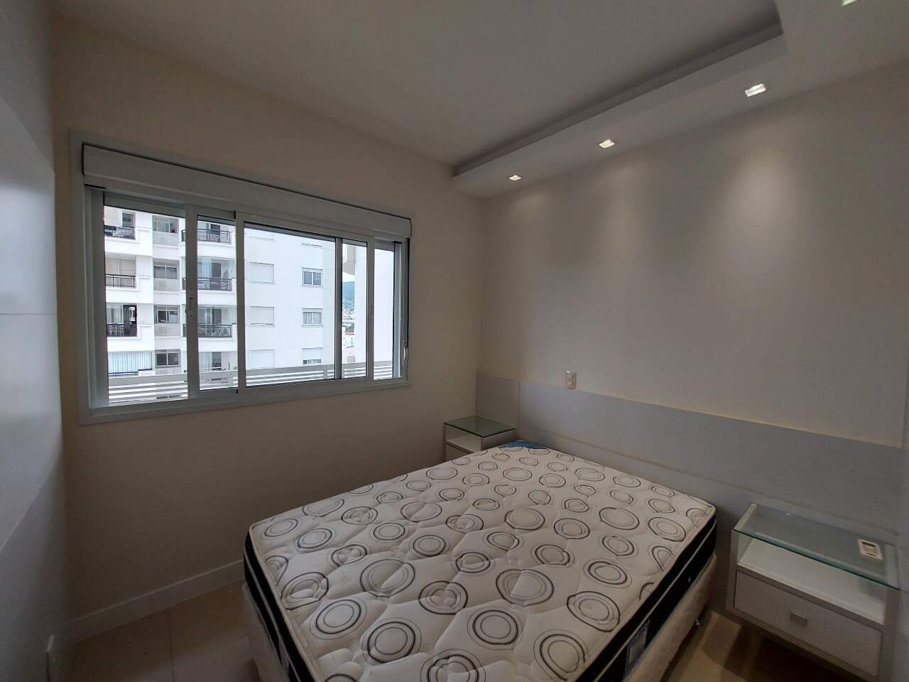 Apartamento para aluguel no Trindade: 