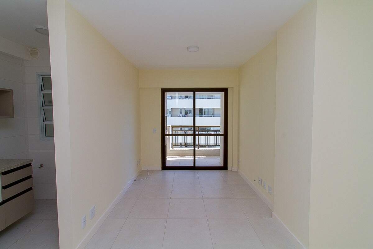 Apartamento para aluguel no Itacorubi: 01 - Sala