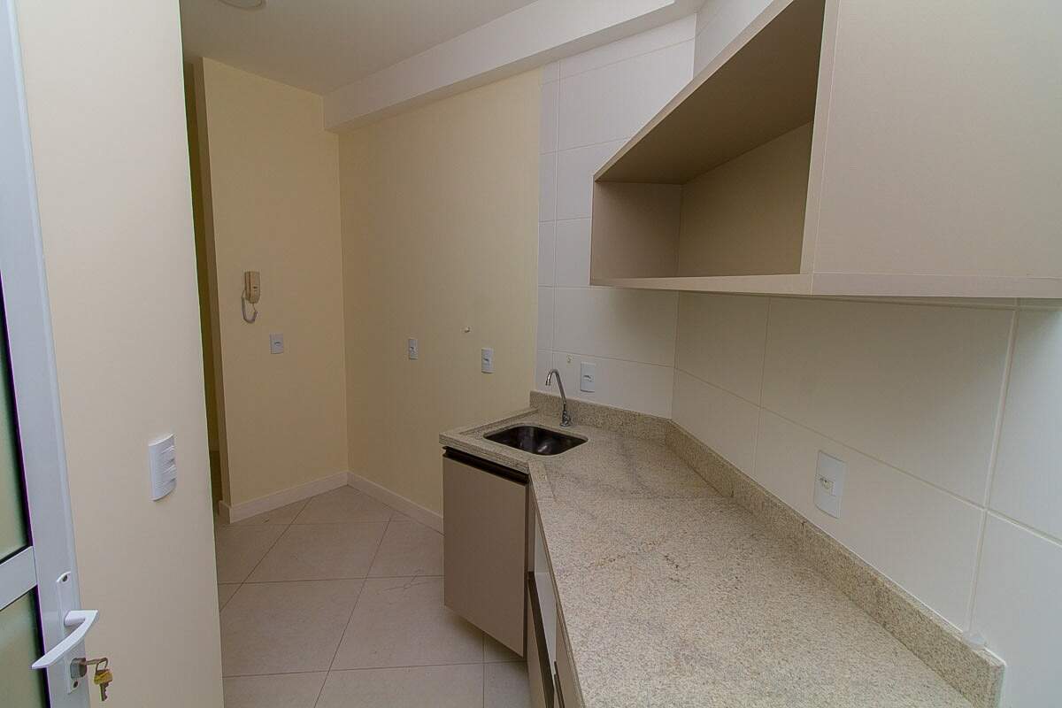 Apartamento para aluguel no Itacorubi: 