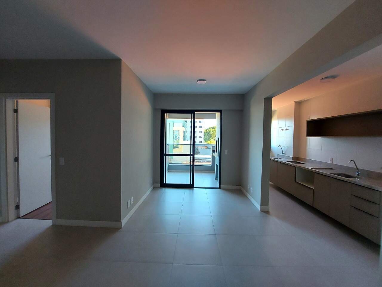 Apartamento para aluguel no Centro: 