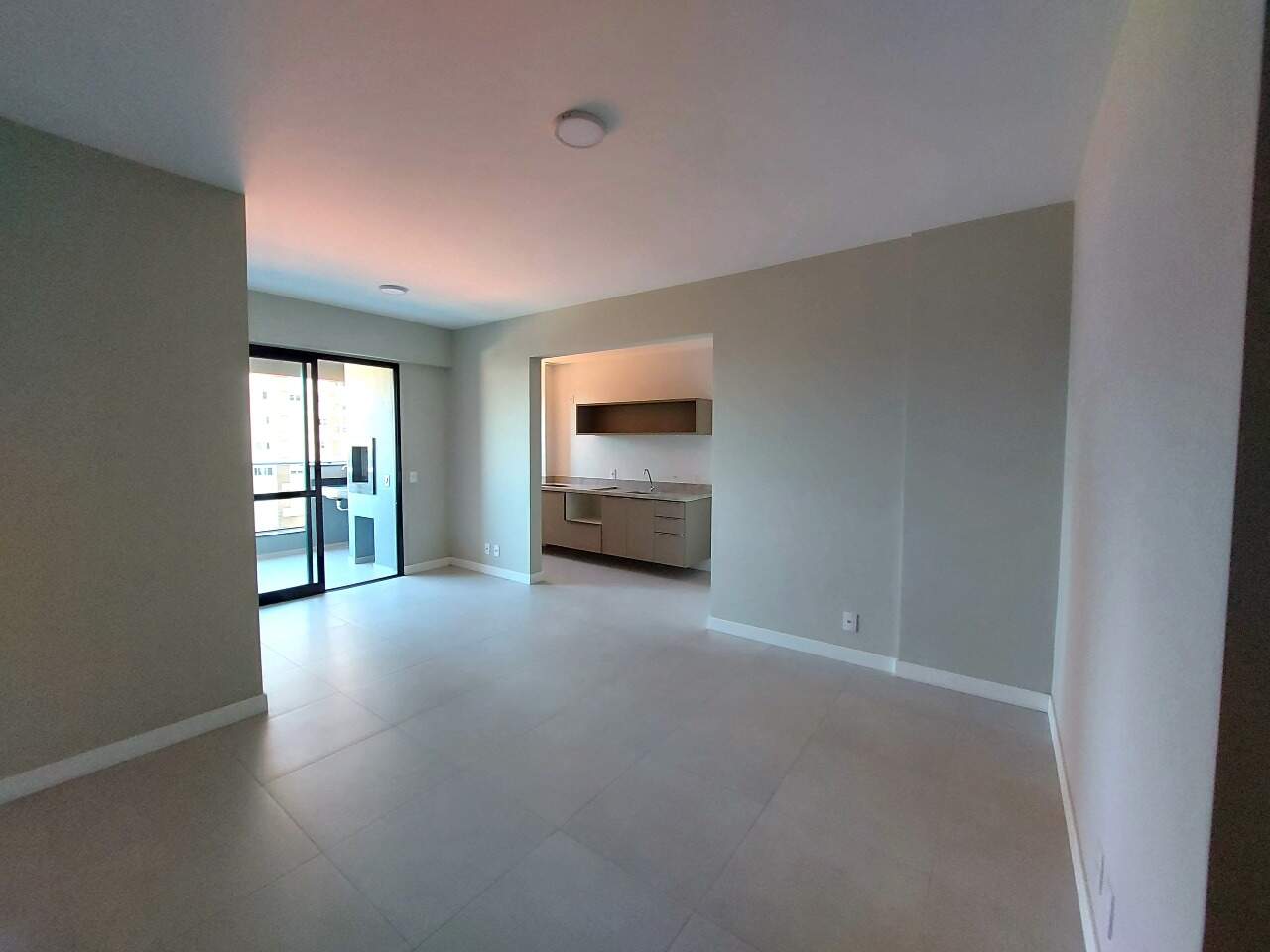 Apartamento para aluguel no Centro: 