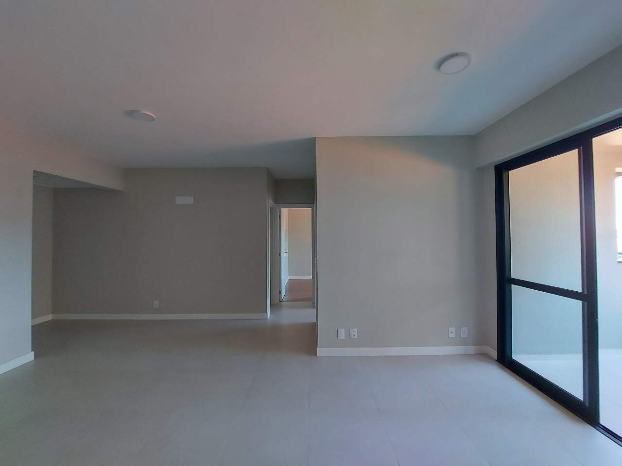 Apartamento para aluguel no Centro: 