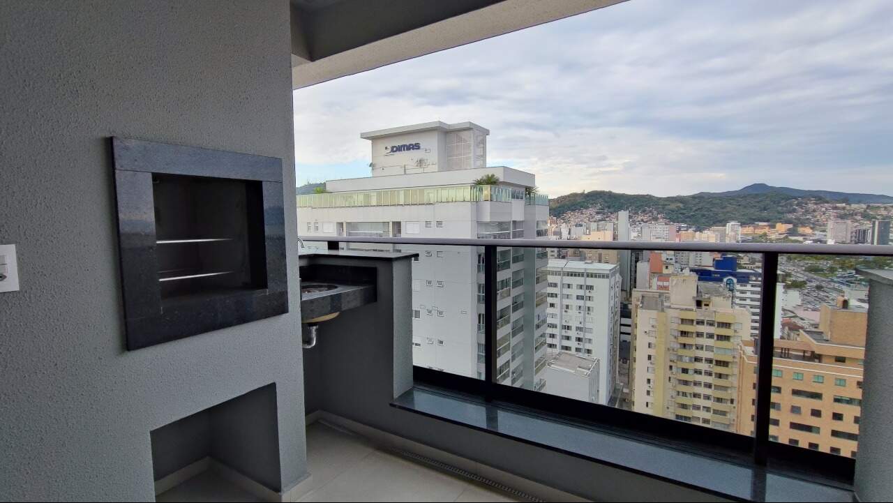 Apartamento para aluguel no Centro: 
