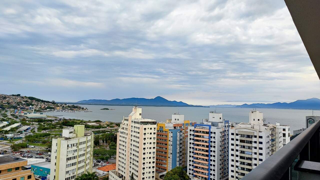 Apartamento para aluguel no Centro: 