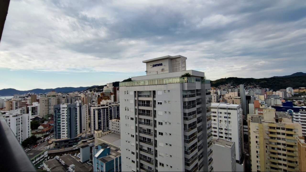 Apartamento para aluguel no Centro: 