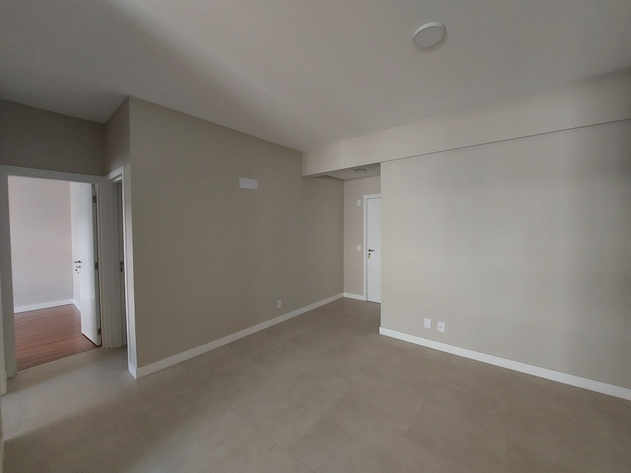 Apartamento para aluguel no Centro: 