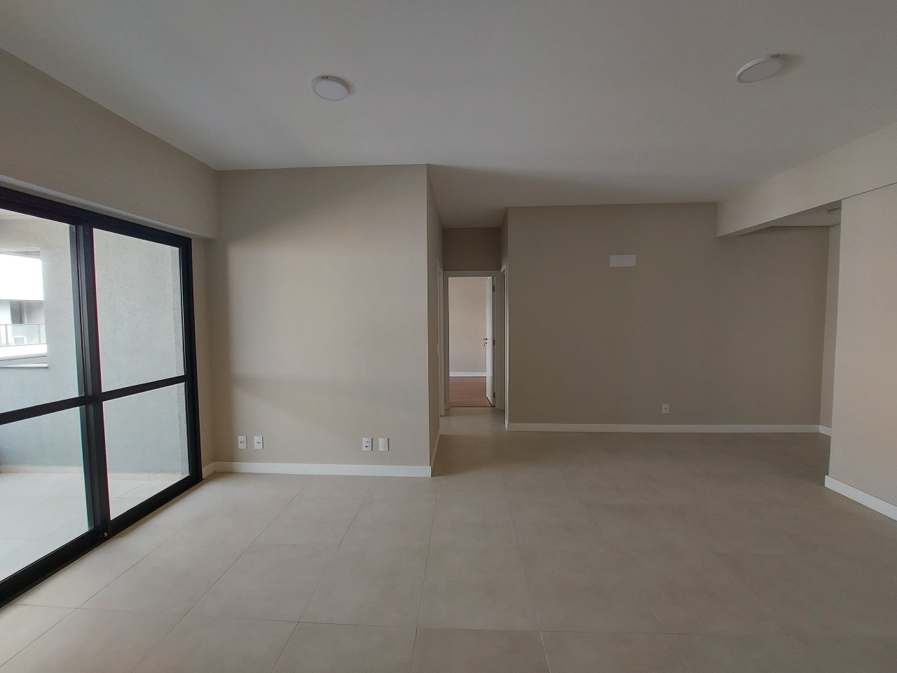 Apartamento para aluguel no Centro: 