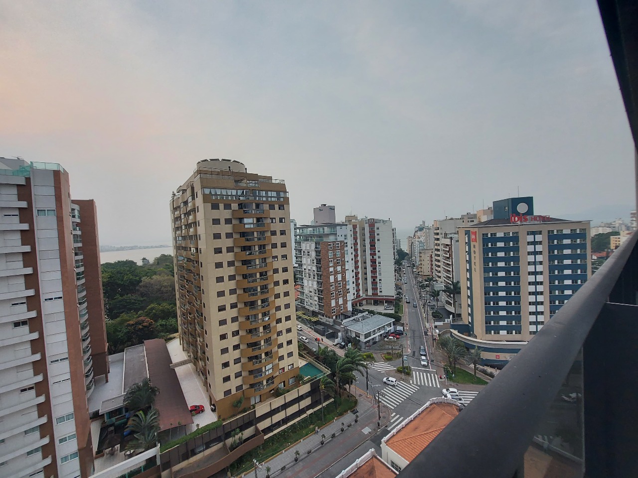 Apartamento para aluguel no Centro: 