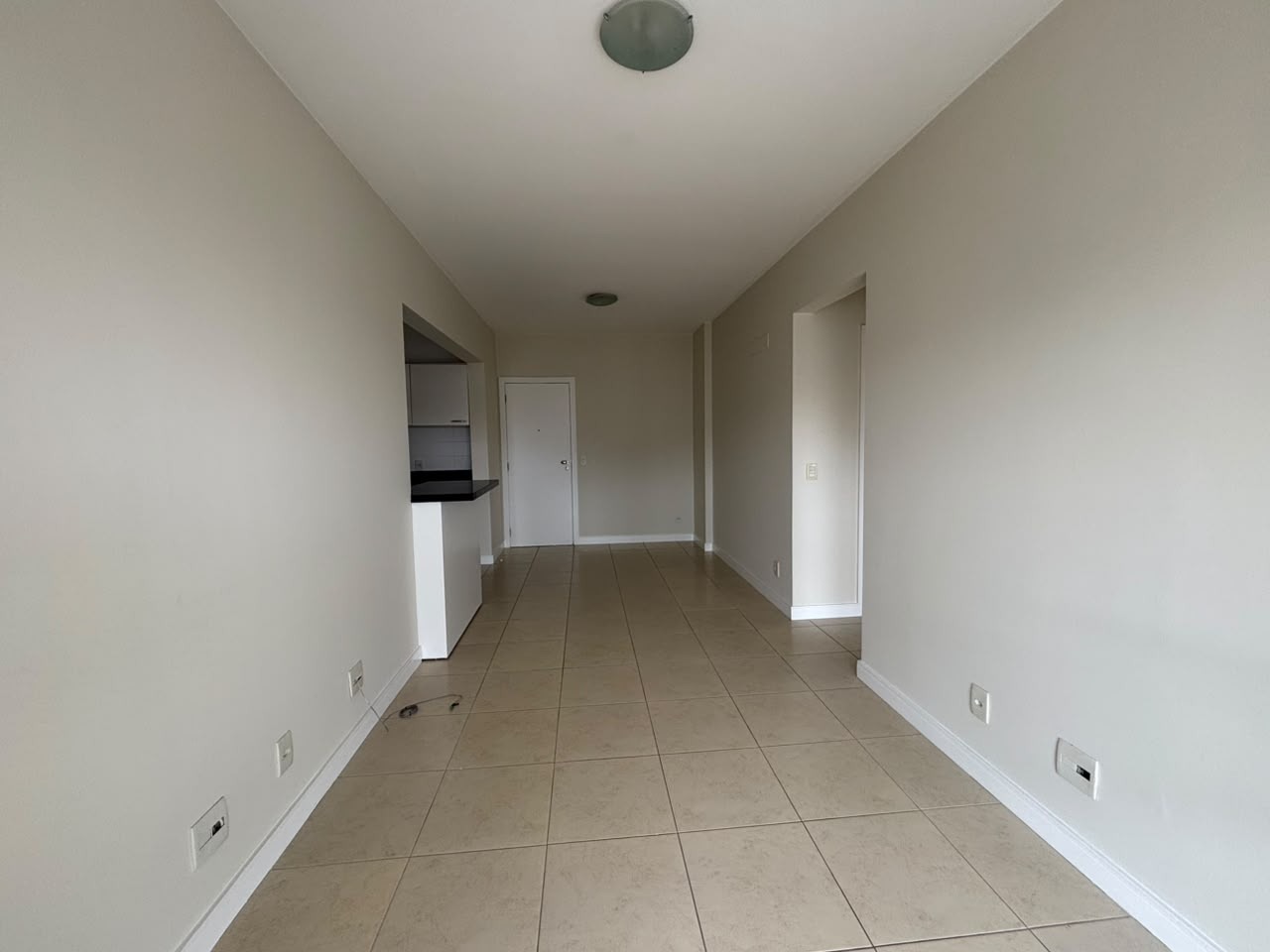 Apartamento para aluguel no Centro: 