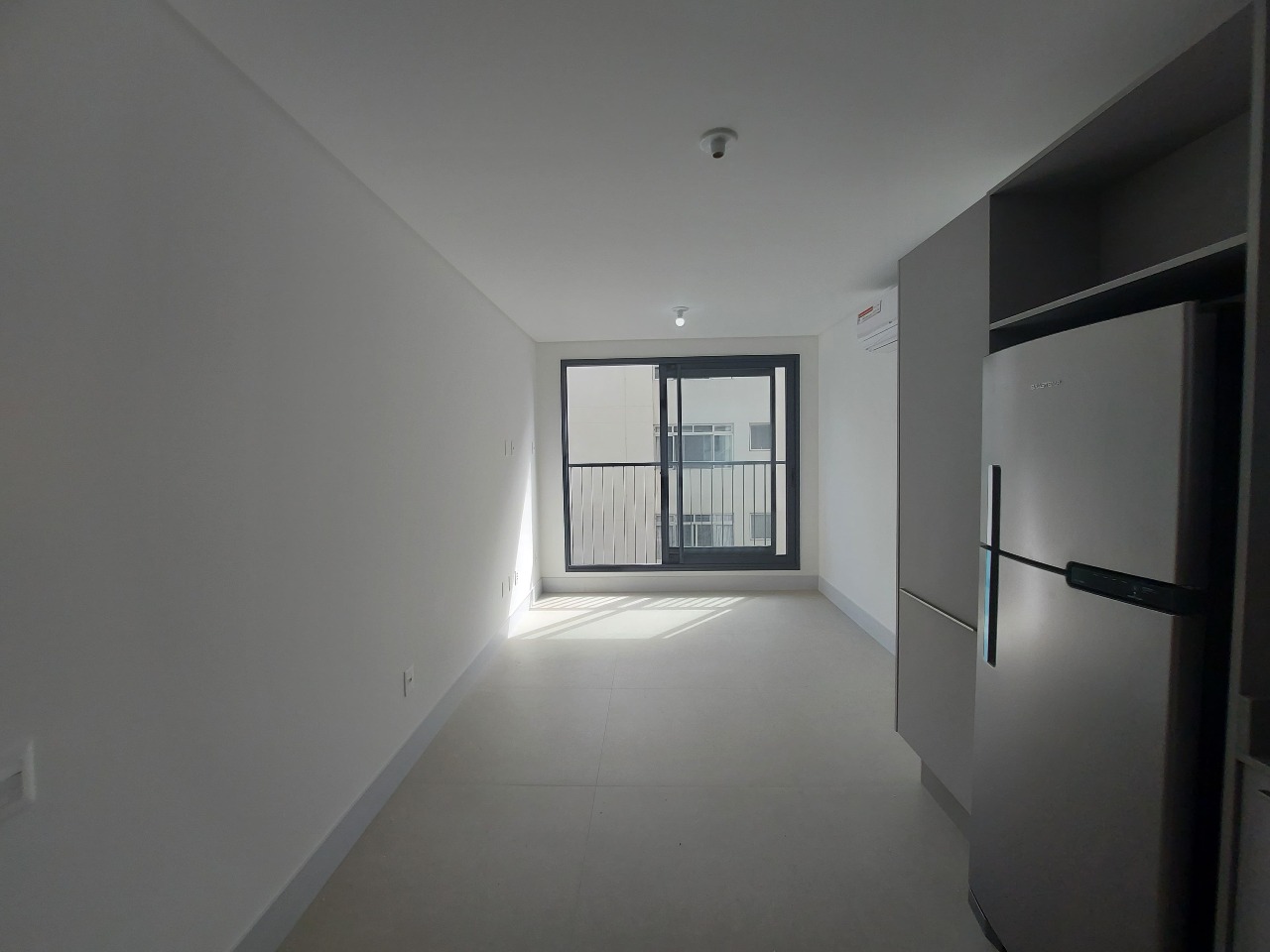 Apartamento para aluguel no Canto: 