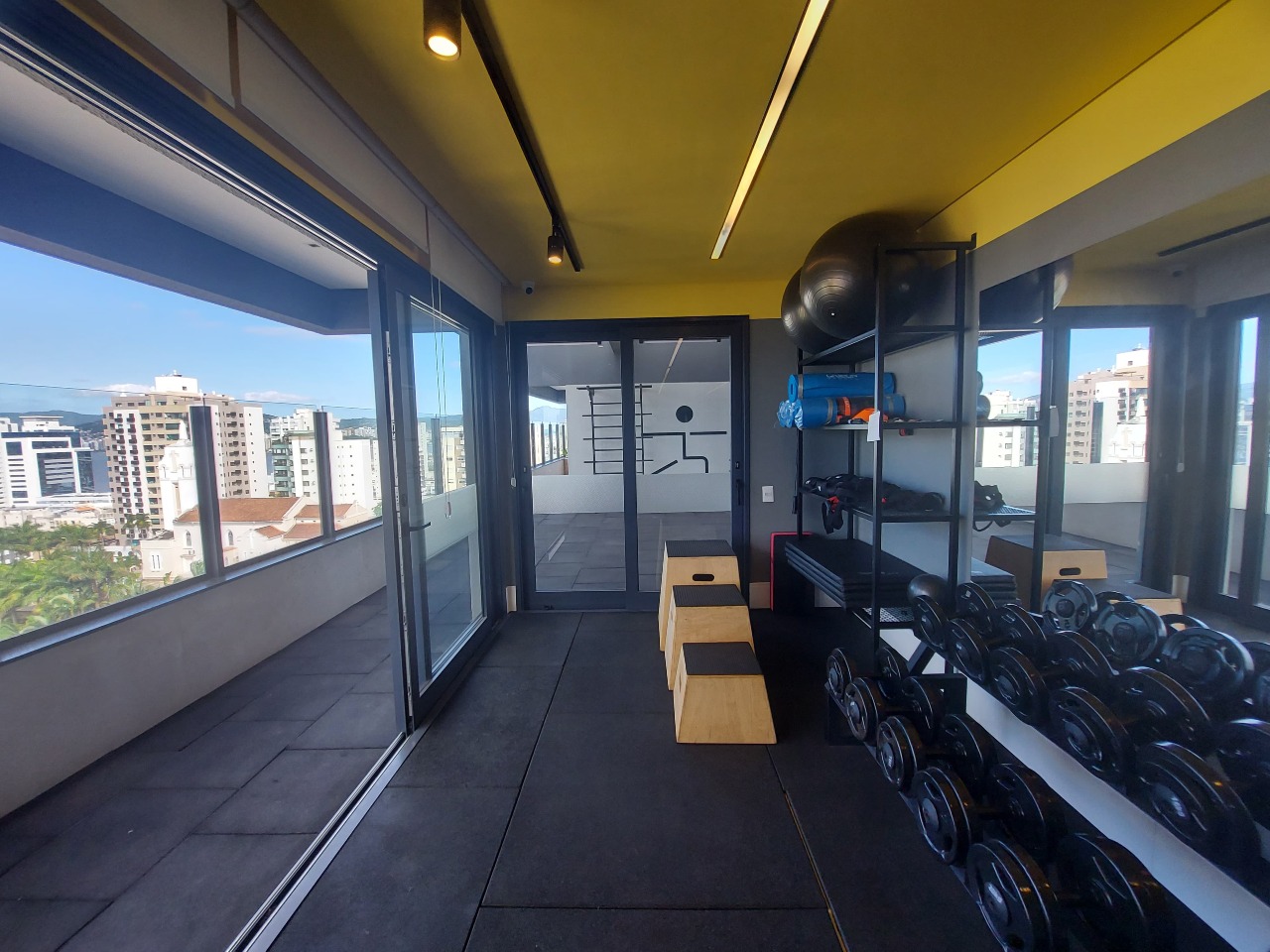 Apartamento para aluguel no Canto: 