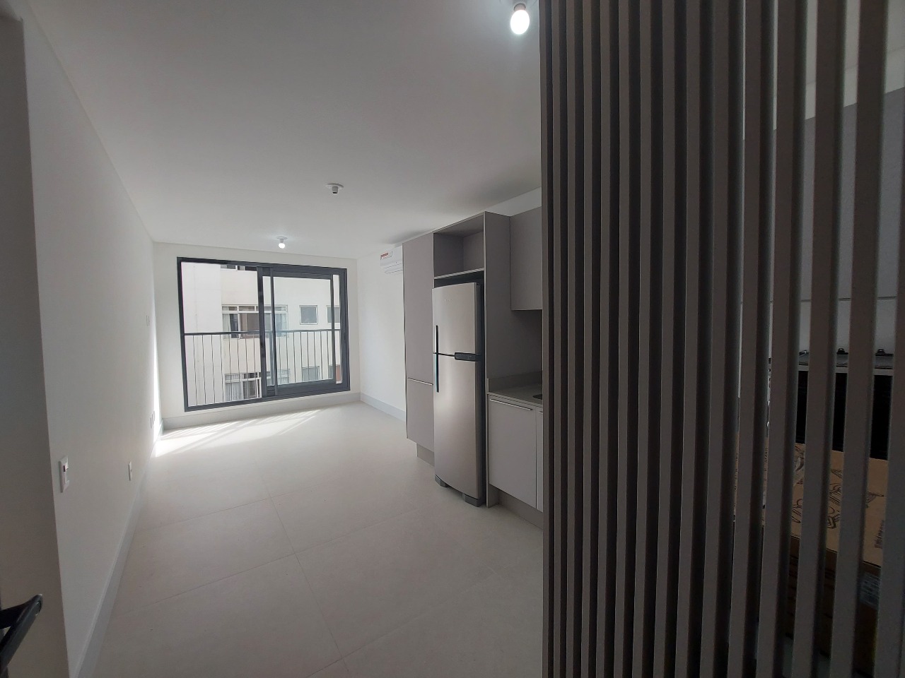 Apartamento para aluguel no Canto: 