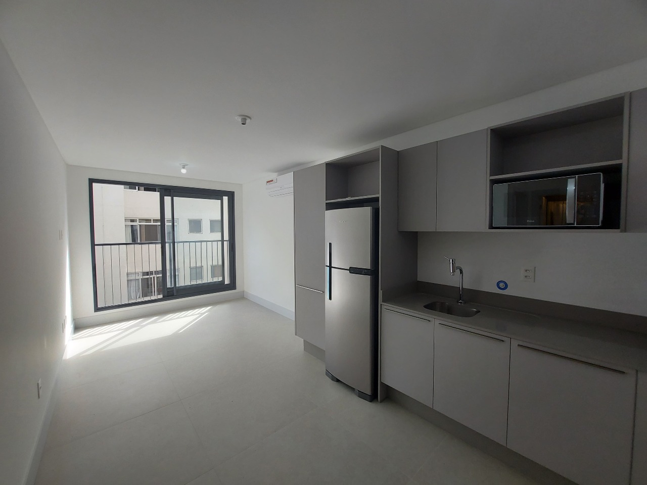 Apartamento para aluguel no Canto: 