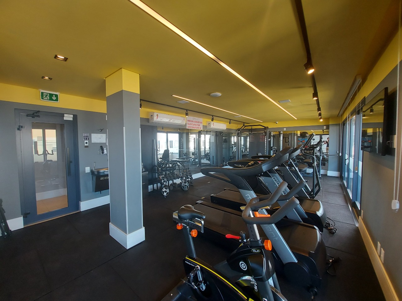 Apartamento para aluguel no Canto: 