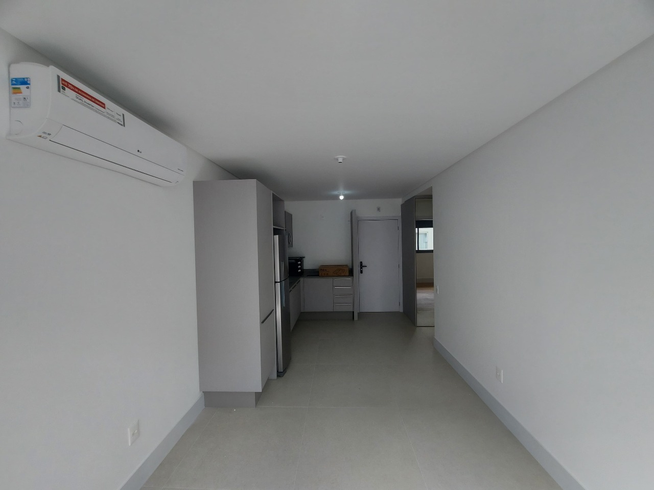 Apartamento para aluguel no Canto: 