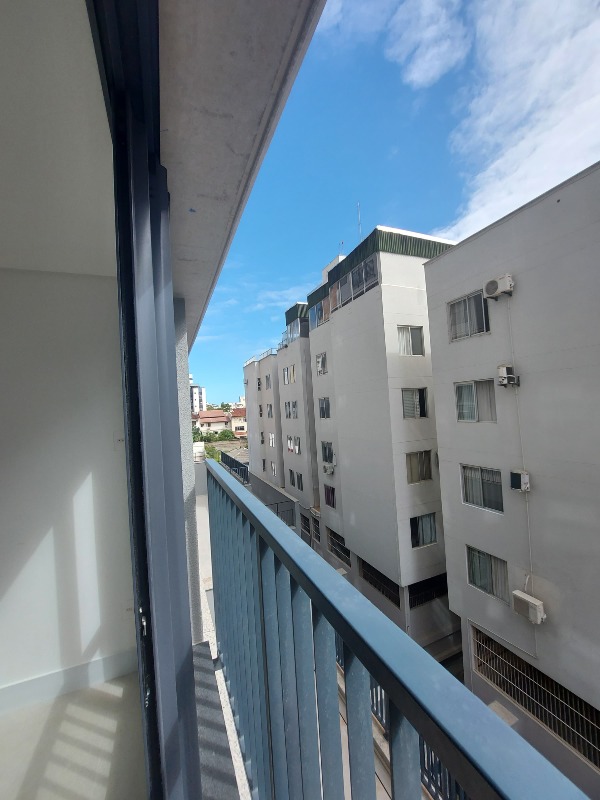 Apartamento para aluguel no Canto: 