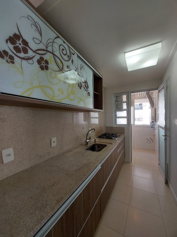 Apartamento para aluguel no Trindade: 