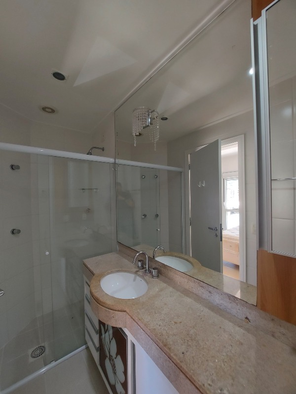 Apartamento para aluguel no Trindade: 