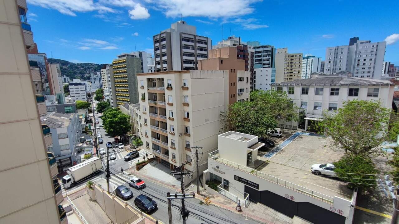 Apartamento para aluguel no Centro: