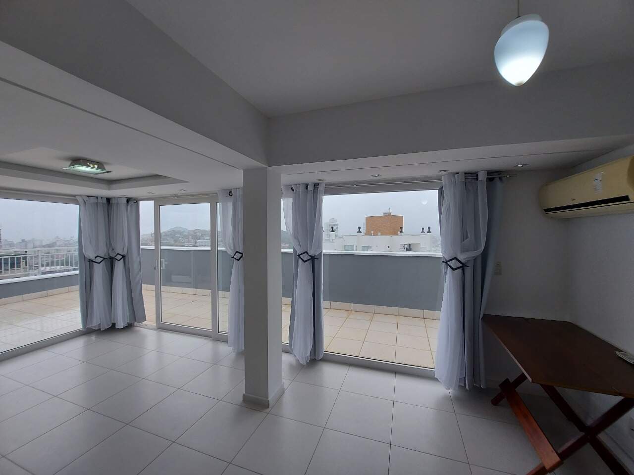 Apartamento duplex para aluguel no Estreito: 